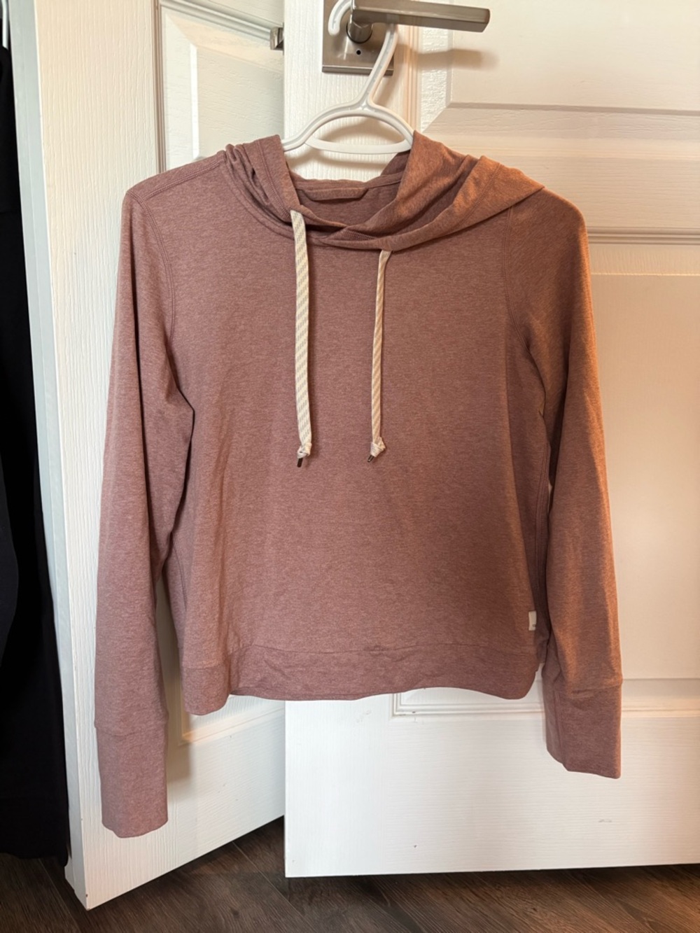 EUC Vuori Halo Essential Hoodie Zion Rosa Heather Size Small